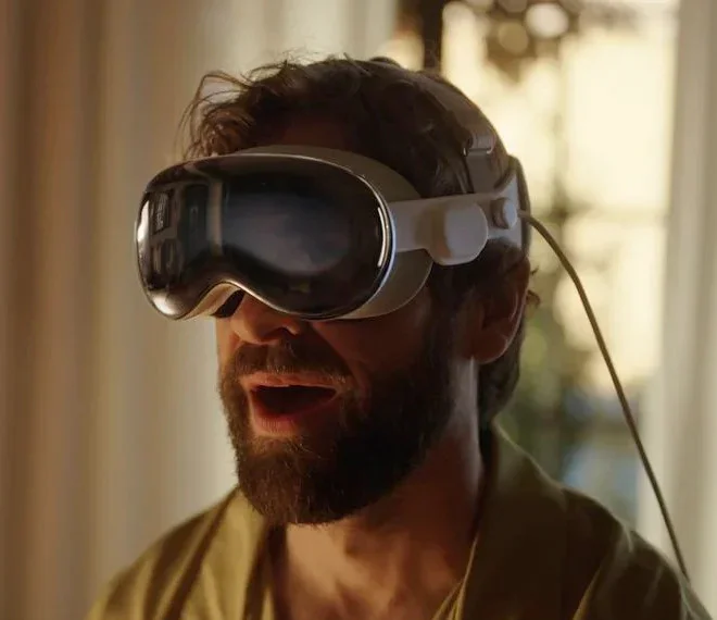 Зачем Apple действительно разработала Vision Pro?